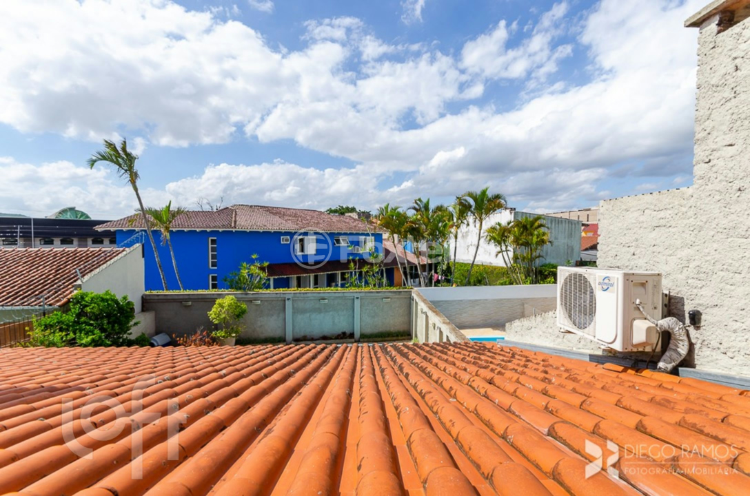 Casa à venda com 3 quartos, 219m² - Foto 39