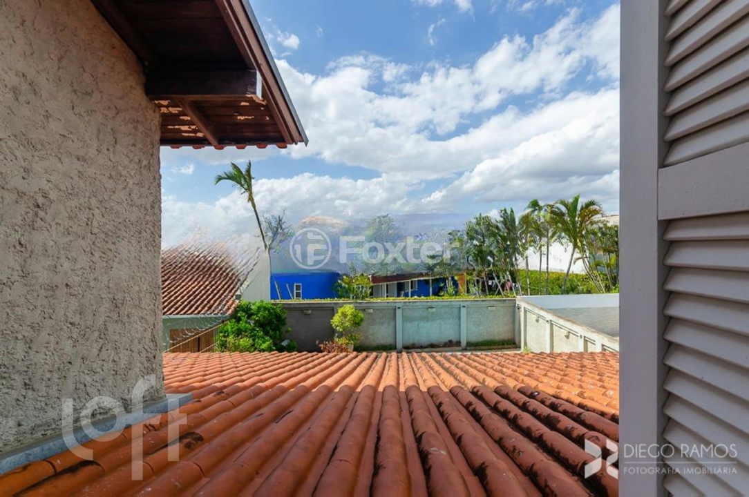 Casa à venda com 3 quartos, 219m² - Foto 42