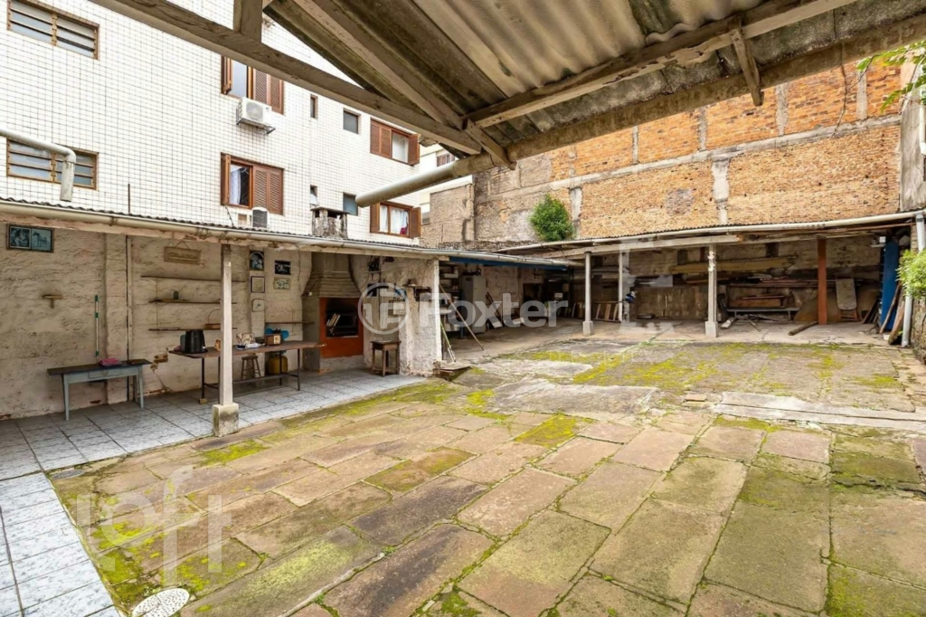 Casa à venda com 3 quartos, 210m² - Foto 7