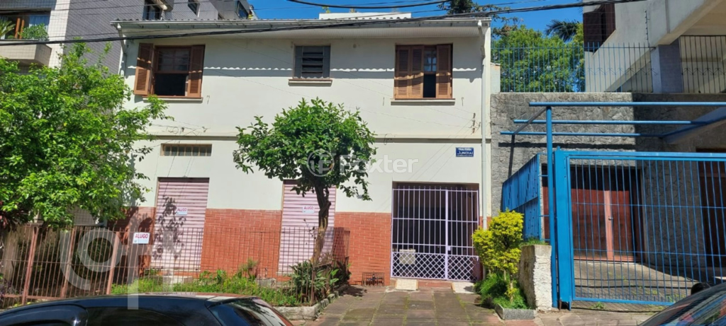 Casa à venda com 3 quartos, 210m² - Foto 3
