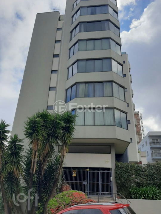 Apartamento à venda com 3 quartos, 241m² - Foto 1