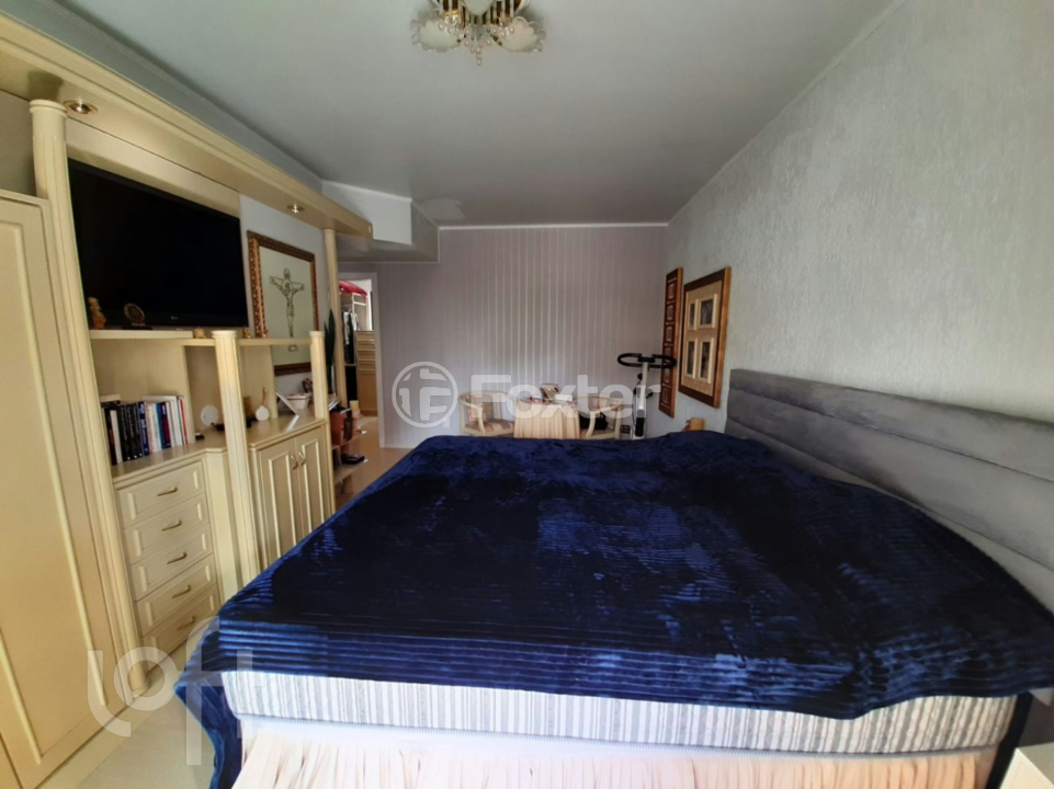 Apartamento à venda com 3 quartos, 241m² - Foto 7