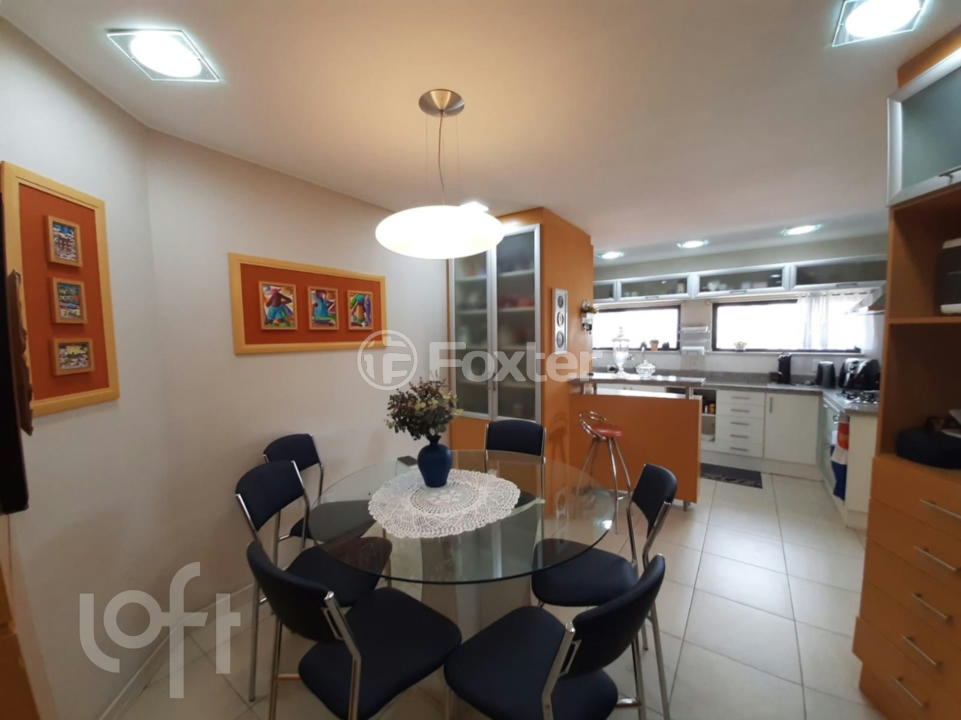 Apartamento à venda com 3 quartos, 241m² - Foto 5