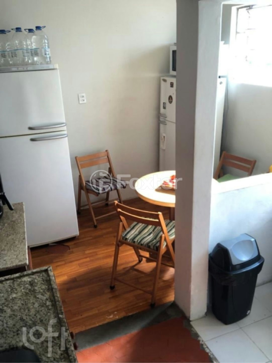 Apartamento à venda com 2 quartos, 58m² - Foto 7
