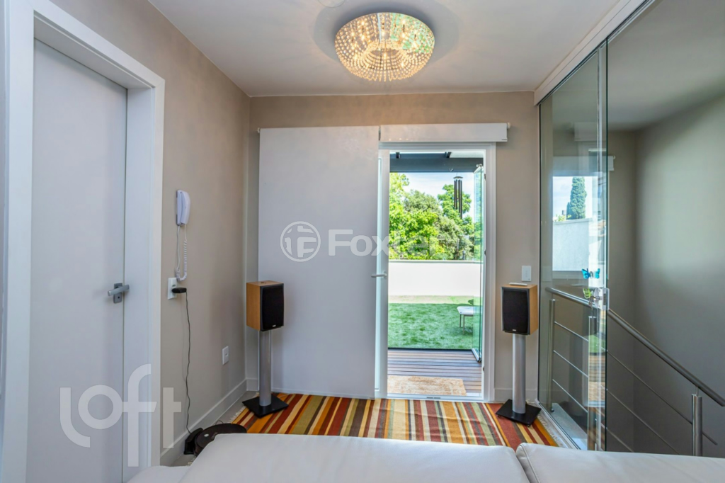 Casa de Condomínio à venda com 3 quartos, 240m² - Foto 33