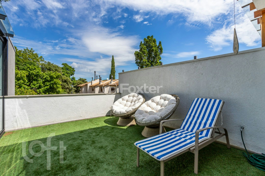 Casa de Condomínio à venda com 3 quartos, 240m² - Foto 43