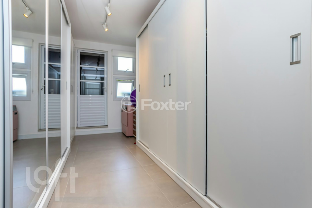 Casa de Condomínio à venda com 3 quartos, 240m² - Foto 37