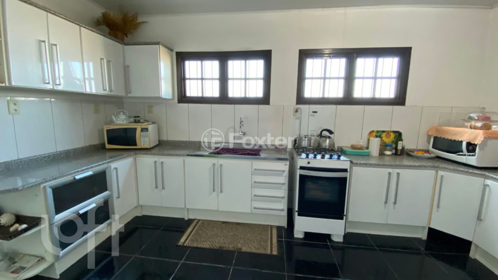 Casa à venda com 3 quartos, 190m² - Foto 9