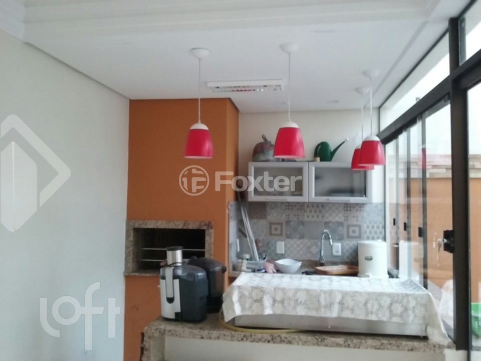 Casa à venda com 3 quartos, 243m² - Foto 32