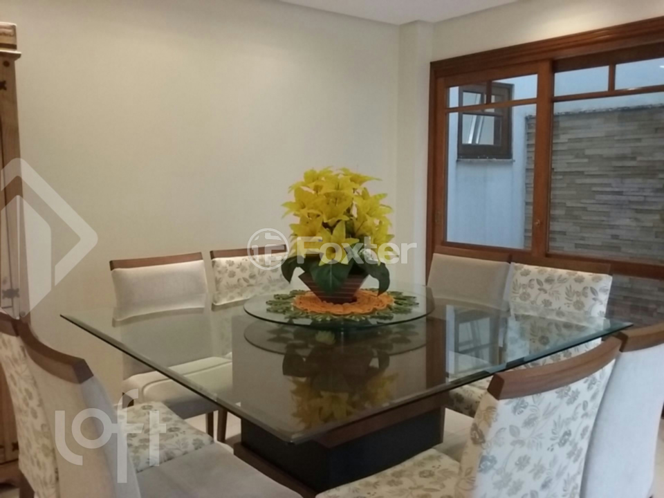 Casa à venda com 3 quartos, 243m² - Foto 5