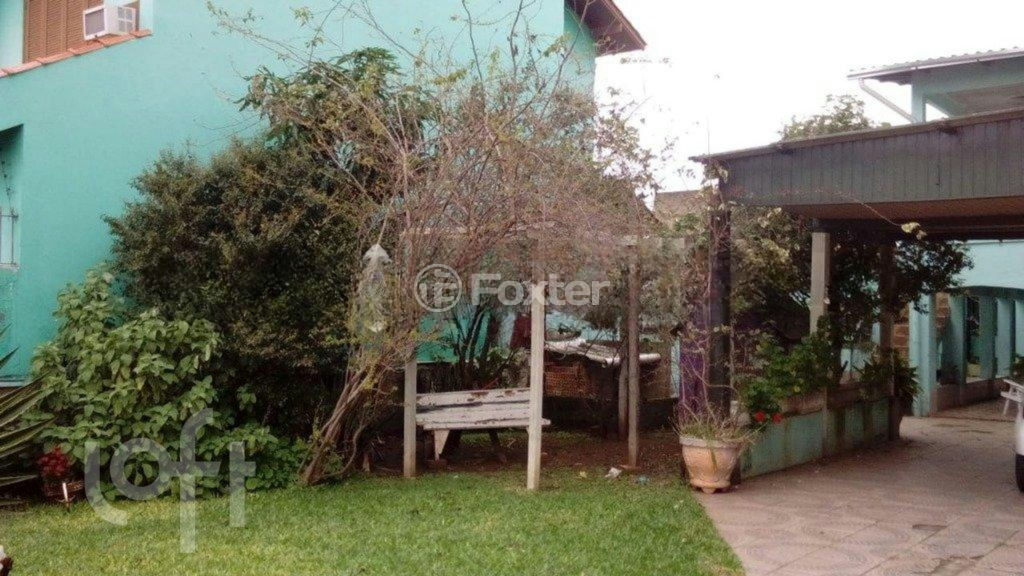 Casa à venda com 4 quartos, 250m² - Foto 8