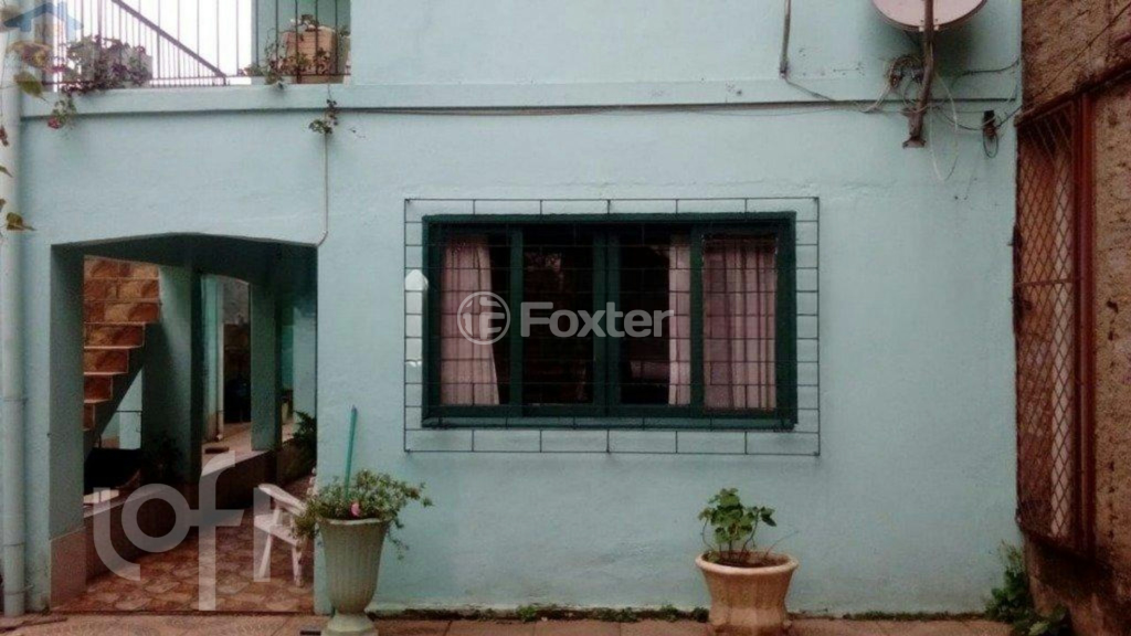 Casa à venda com 4 quartos, 250m² - Foto 3