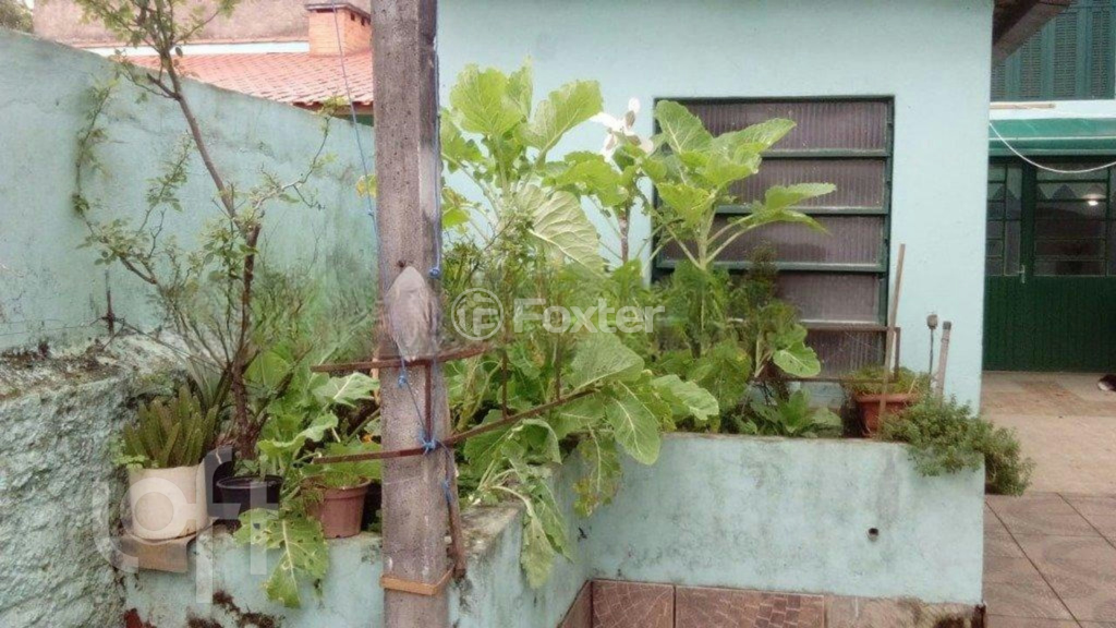 Casa à venda com 4 quartos, 250m² - Foto 11