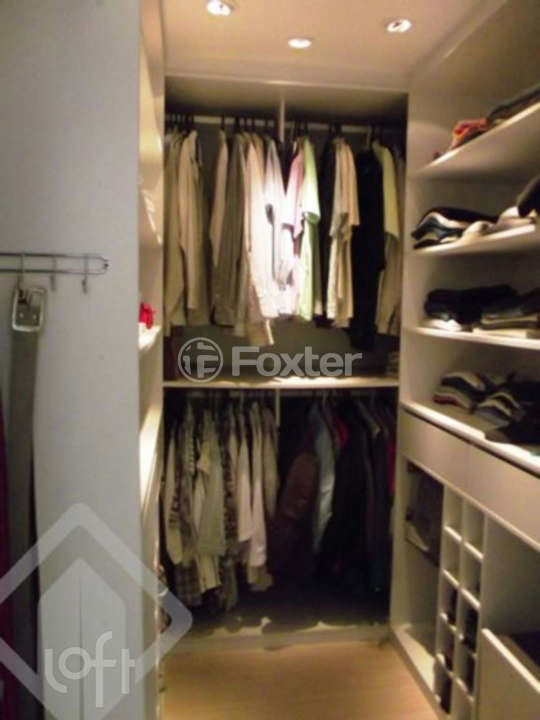 Casa à venda com 4 quartos, 350m² - Foto 18