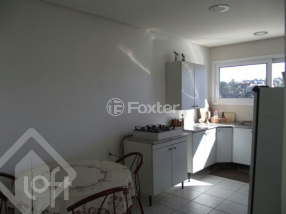 Casa à venda com 4 quartos, 350m² - Foto 9