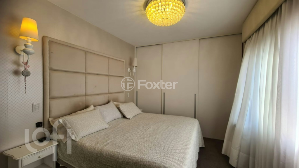 Apartamento à venda com 3 quartos, 177m² - Foto 4