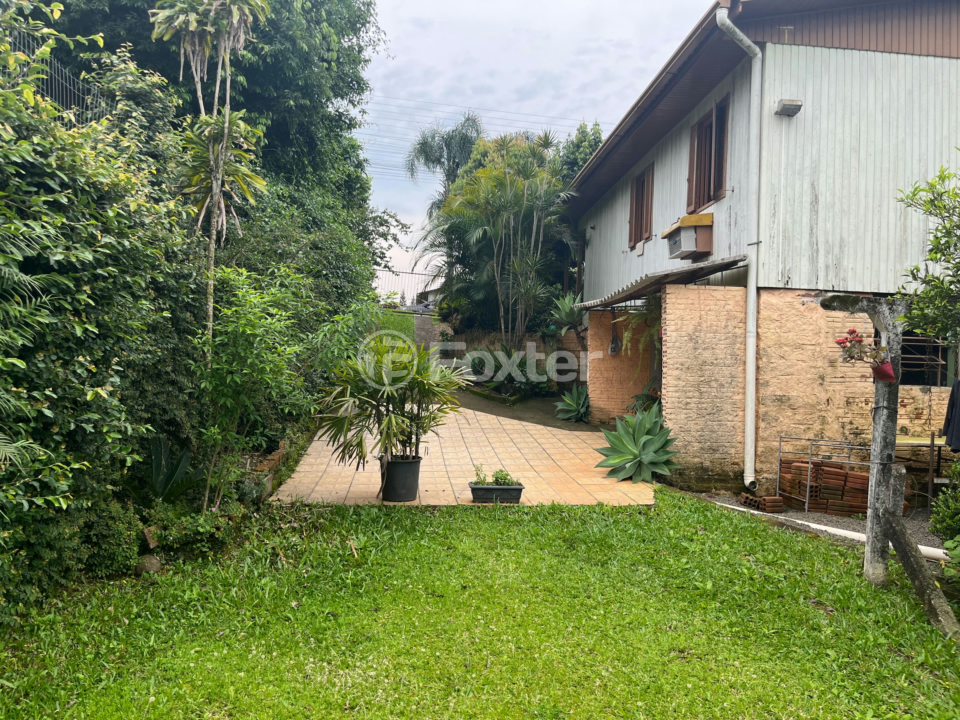 Casa à venda com 4 quartos, 66m² - Foto 19