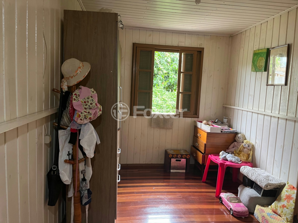 Casa à venda com 4 quartos, 66m² - Foto 9