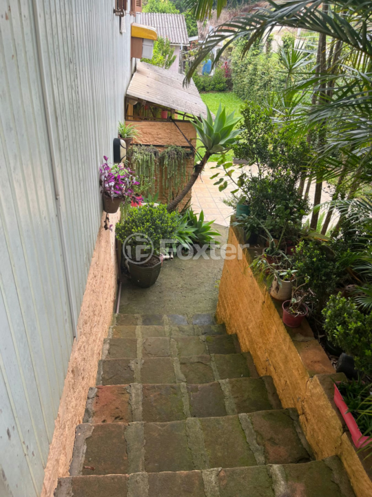 Casa à venda com 4 quartos, 66m² - Foto 13