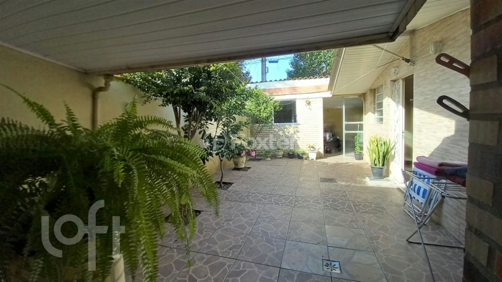 Casa à venda com 3 quartos, 120m² - Foto 26