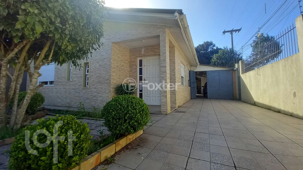 Casa à venda com 3 quartos, 120m² - Foto 3