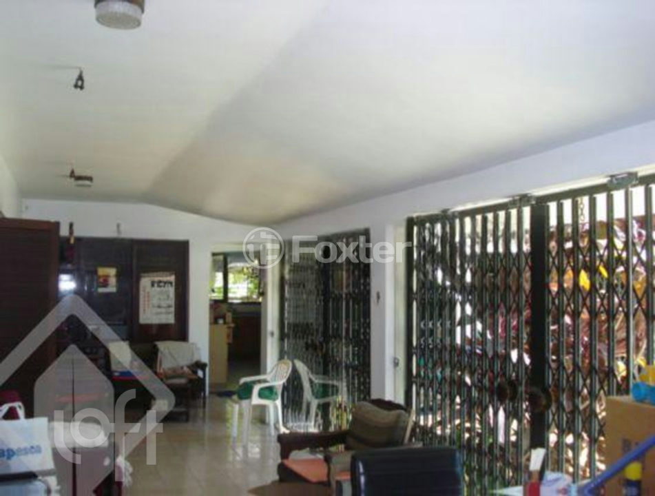Casa à venda com 4 quartos, 414m² - Foto 1