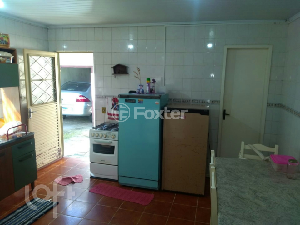 Casa à venda com 2 quartos, 62m² - Foto 7