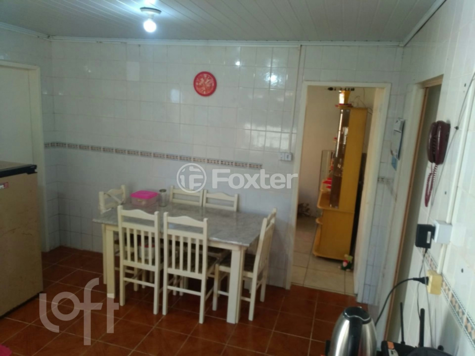 Casa à venda com 2 quartos, 62m² - Foto 5