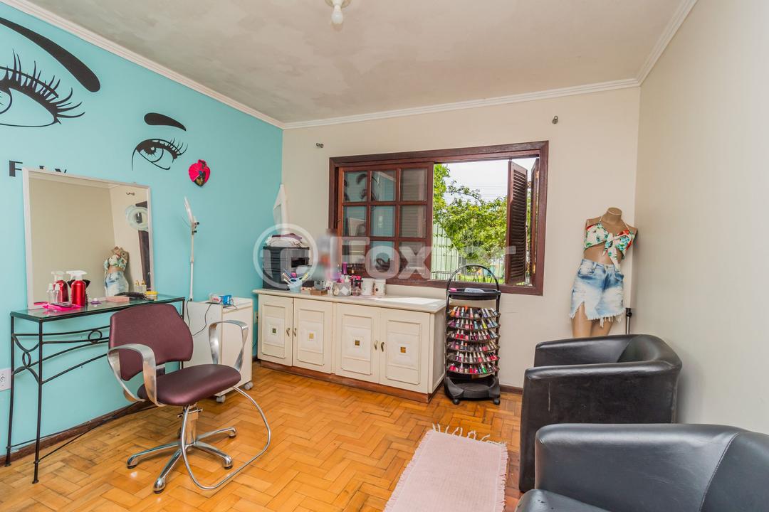 Casa à venda com 6 quartos, 247m² - Foto 7