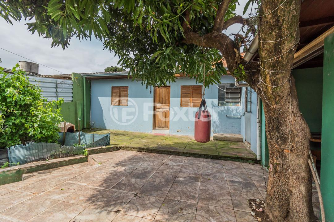Casa à venda com 6 quartos, 247m² - Foto 42