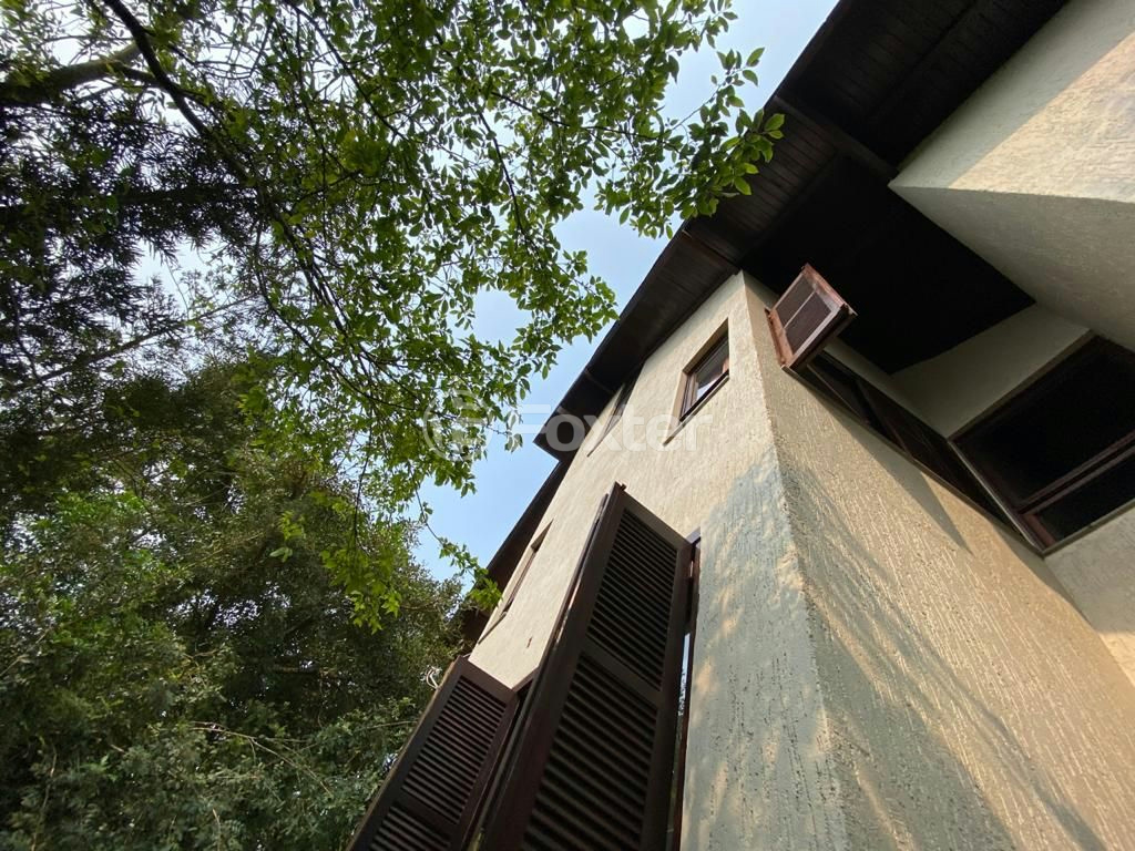 Casa de Condomínio à venda com 3 quartos, 275m² - Foto 9