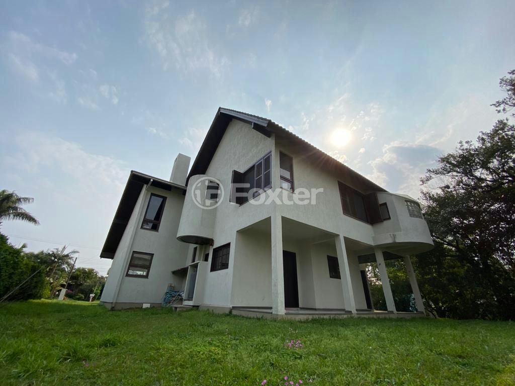Casa de Condomínio à venda com 3 quartos, 275m² - Foto 3