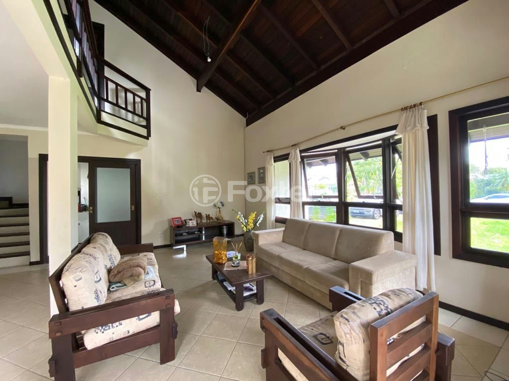 Casa de Condomínio à venda com 3 quartos, 275m² - Foto 11
