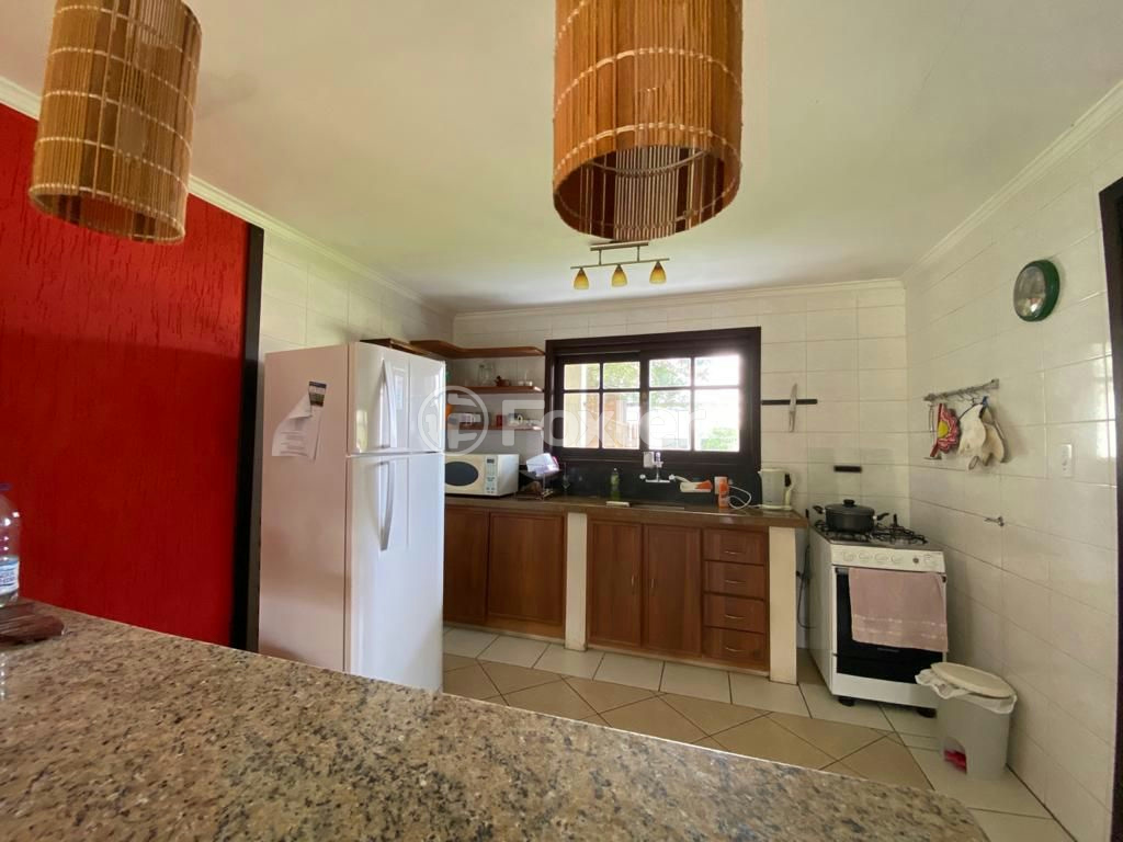 Casa de Condomínio à venda com 3 quartos, 275m² - Foto 15
