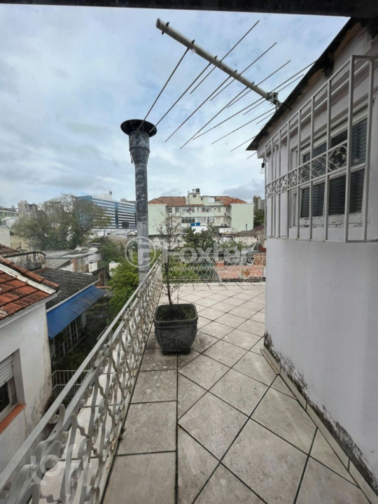 Casa à venda com 3 quartos, 290m² - Foto 12