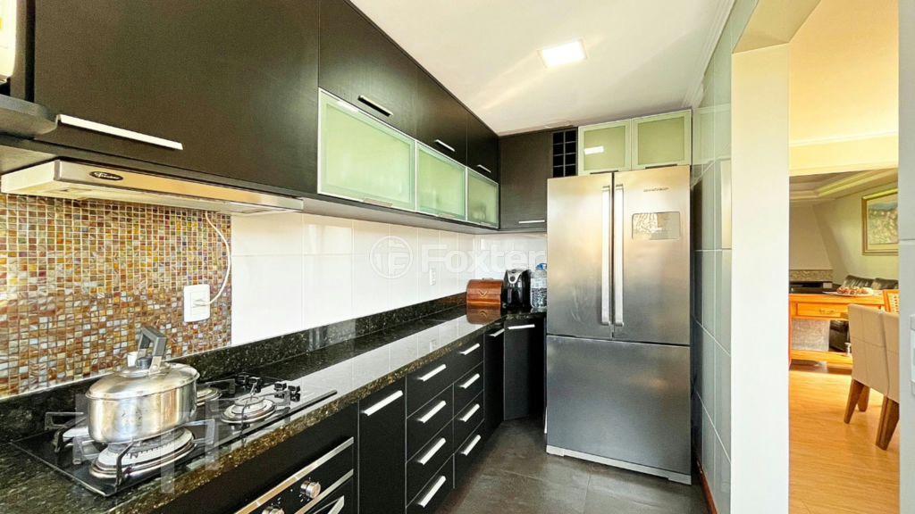 Casa de Condomínio à venda com 3 quartos, 203m² - Foto 13
