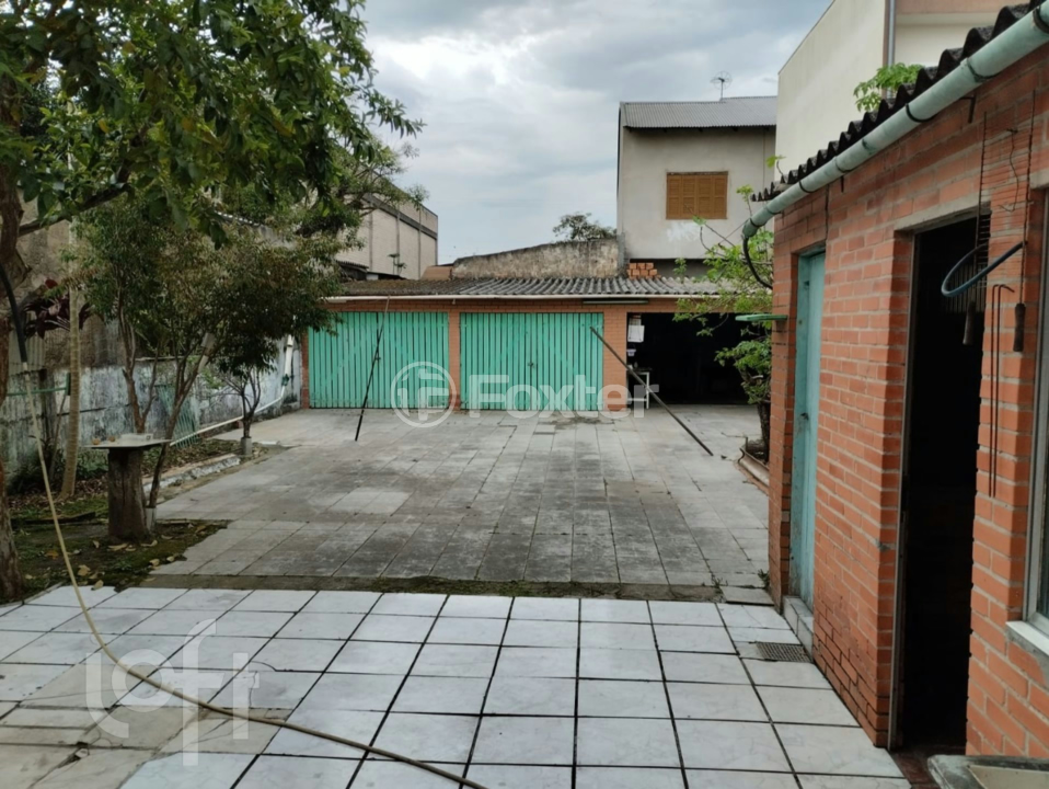 Casa à venda com 3 quartos, 96m² - Foto 17