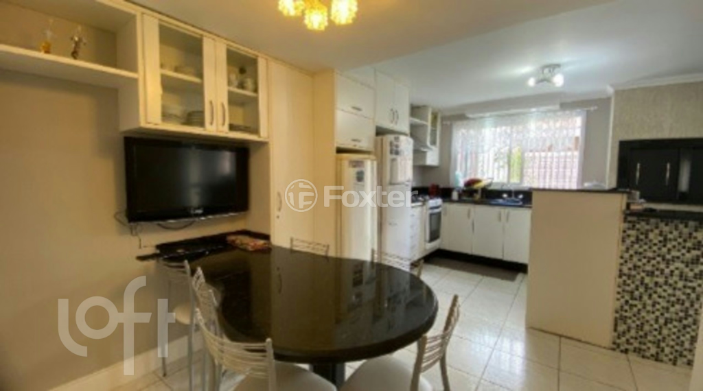 Casa à venda com 4 quartos, 230m² - Foto 3