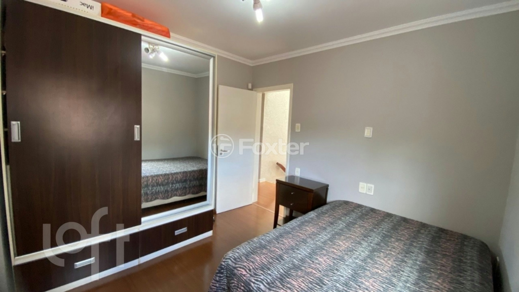 Casa à venda com 4 quartos, 230m² - Foto 25