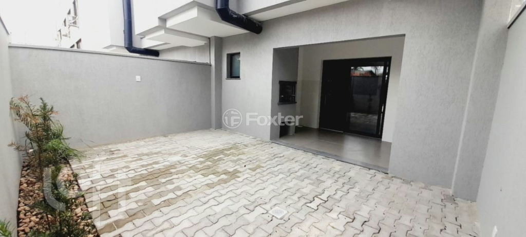 Casa à venda com 3 quartos, 144m² - Foto 4