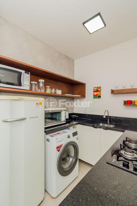 Kitnet e Studio à venda com 1 quarto, 28m² - Foto 8