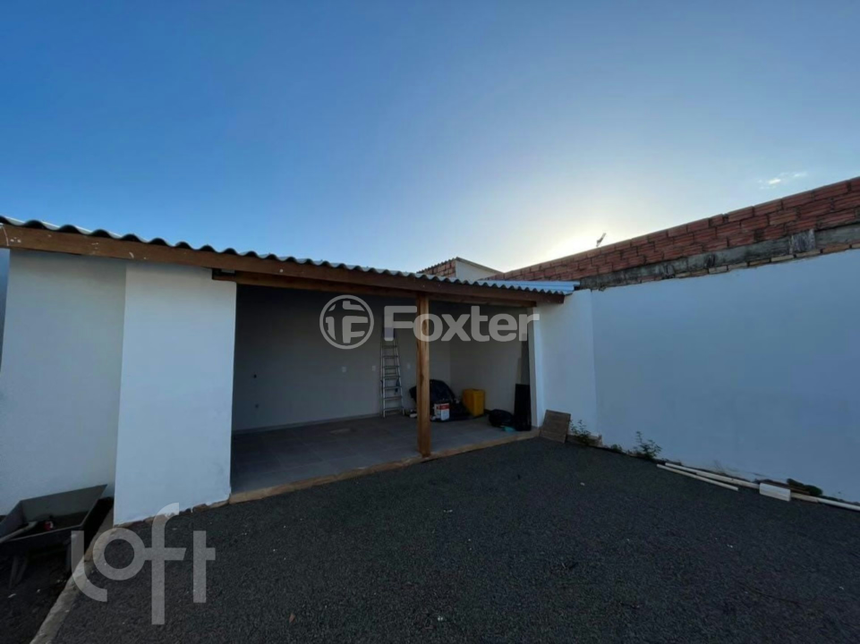 Casa à venda com 2 quartos, 62m² - Foto 13