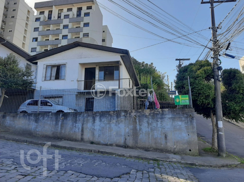 Casa à venda com 1 quarto, 480m² - Foto 1