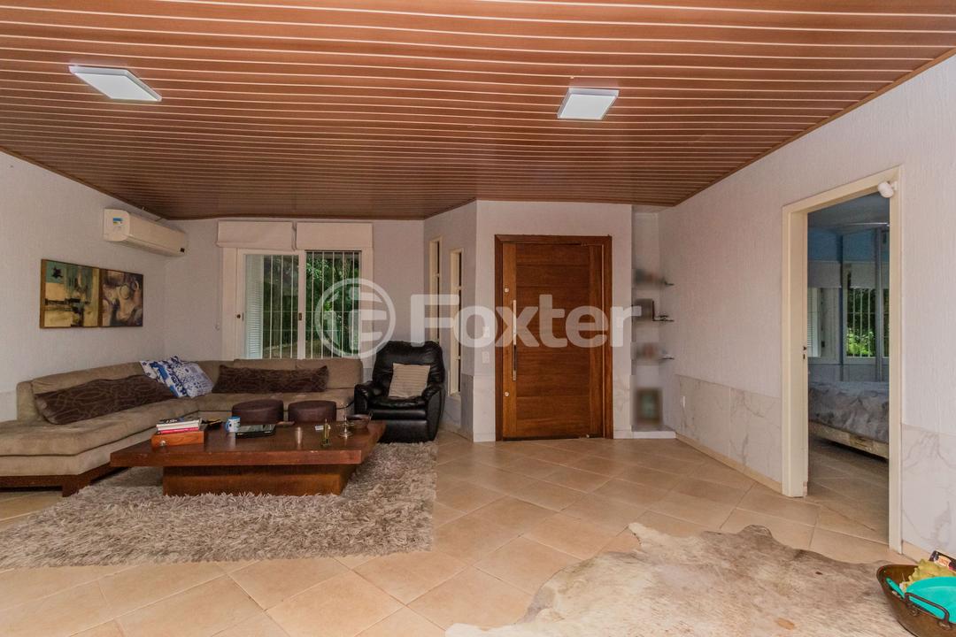 Casa à venda com 4 quartos, 190m² - Foto 1