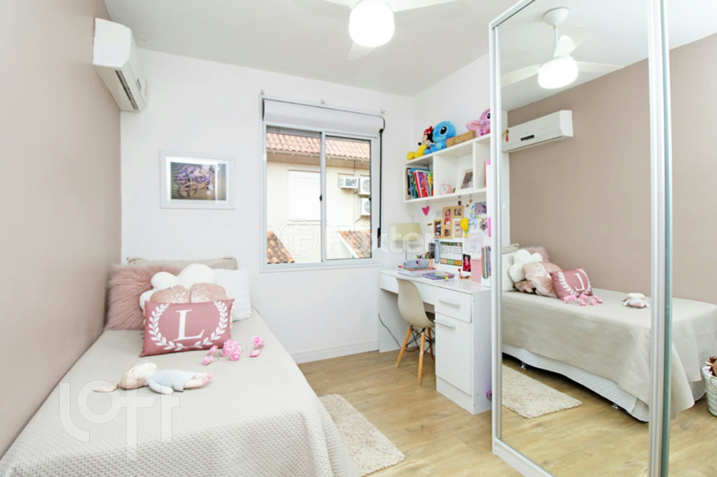 Casa de Condomínio à venda com 4 quartos, 200m² - Foto 8