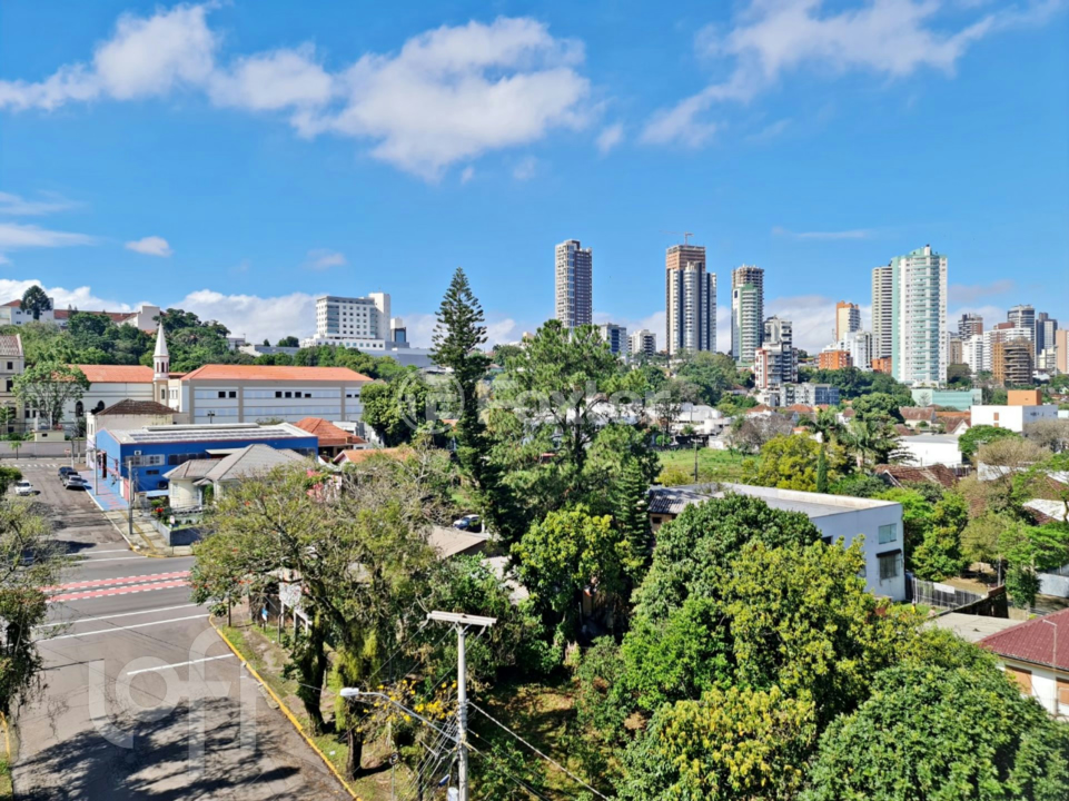 Apartamento à venda com 3 quartos, 98m² - Foto 2