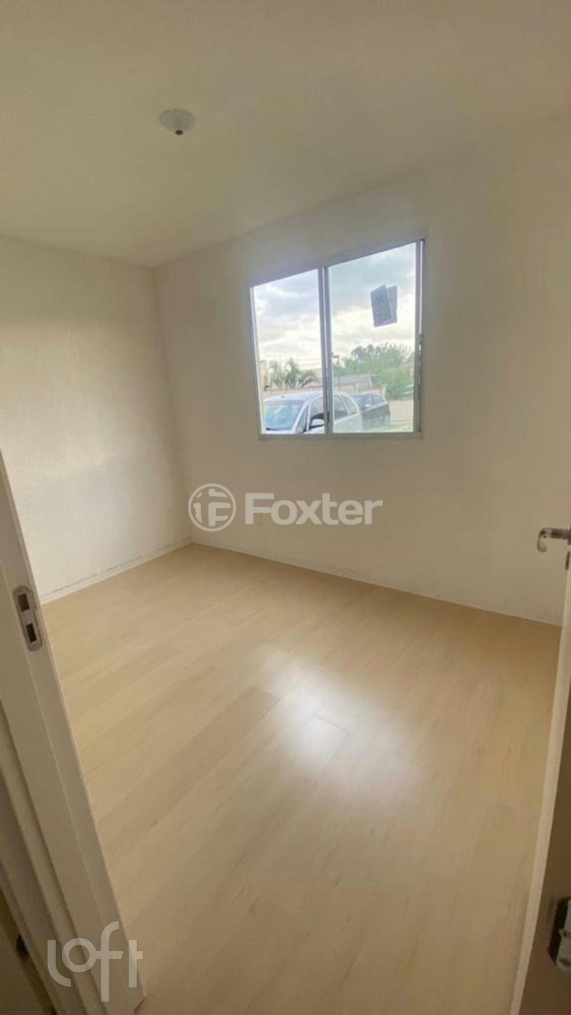 Apartamento à venda com 2 quartos, 42m² - Foto 4