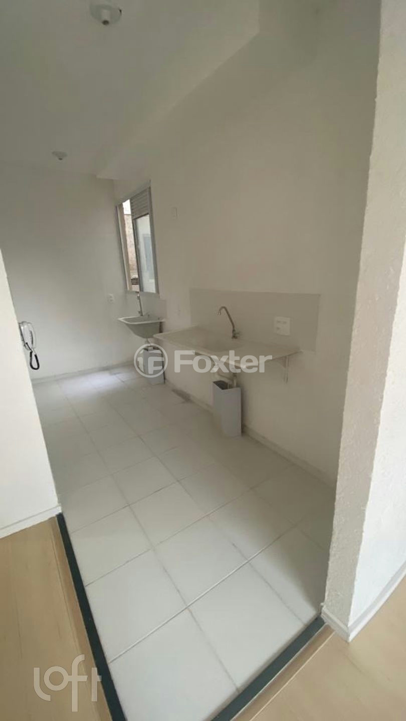 Apartamento à venda com 2 quartos, 42m² - Foto 6