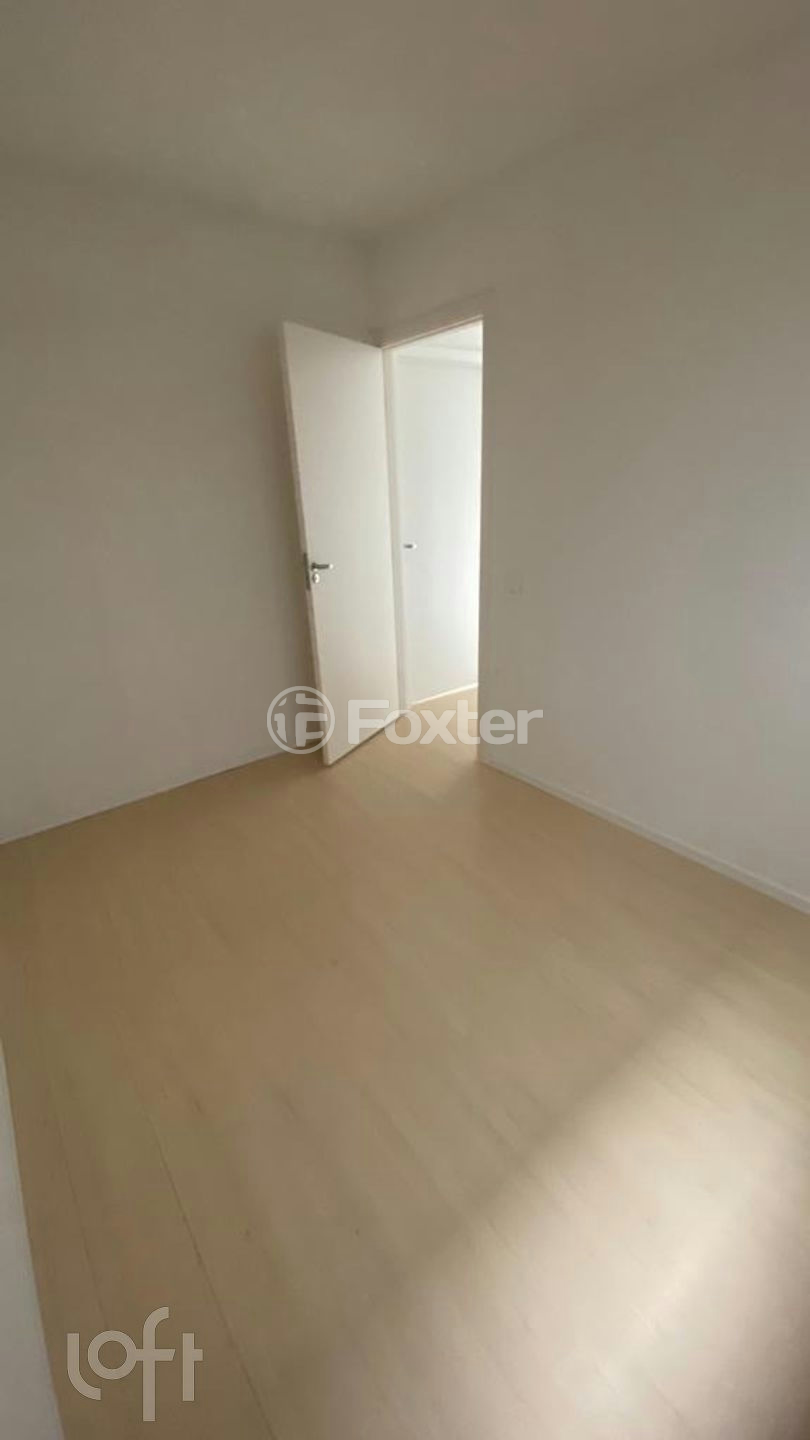 Apartamento à venda com 2 quartos, 42m² - Foto 7