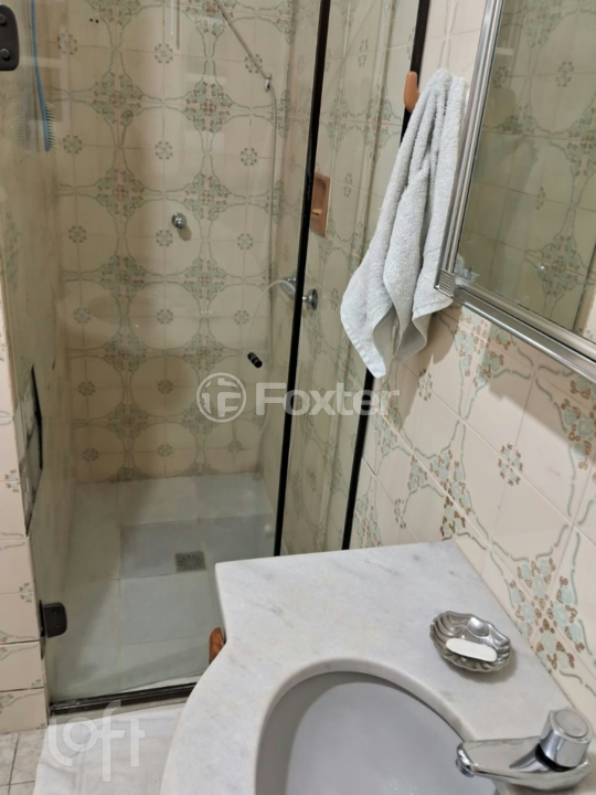 Apartamento à venda com 1 quarto, 42m² - Foto 12